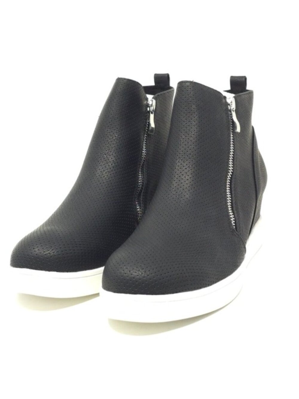 Journee Collection Pennelope Wide Width Double Zip Wedge Sneakers 11W